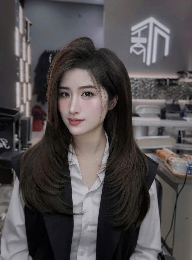 Kieu toc layer nu Nhat Tam Hair Salon