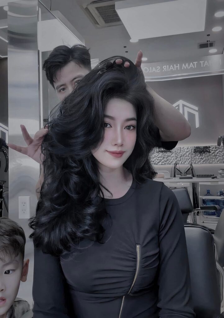 Toc xoan song bung tu nhien Nhat Tam Hair Salon