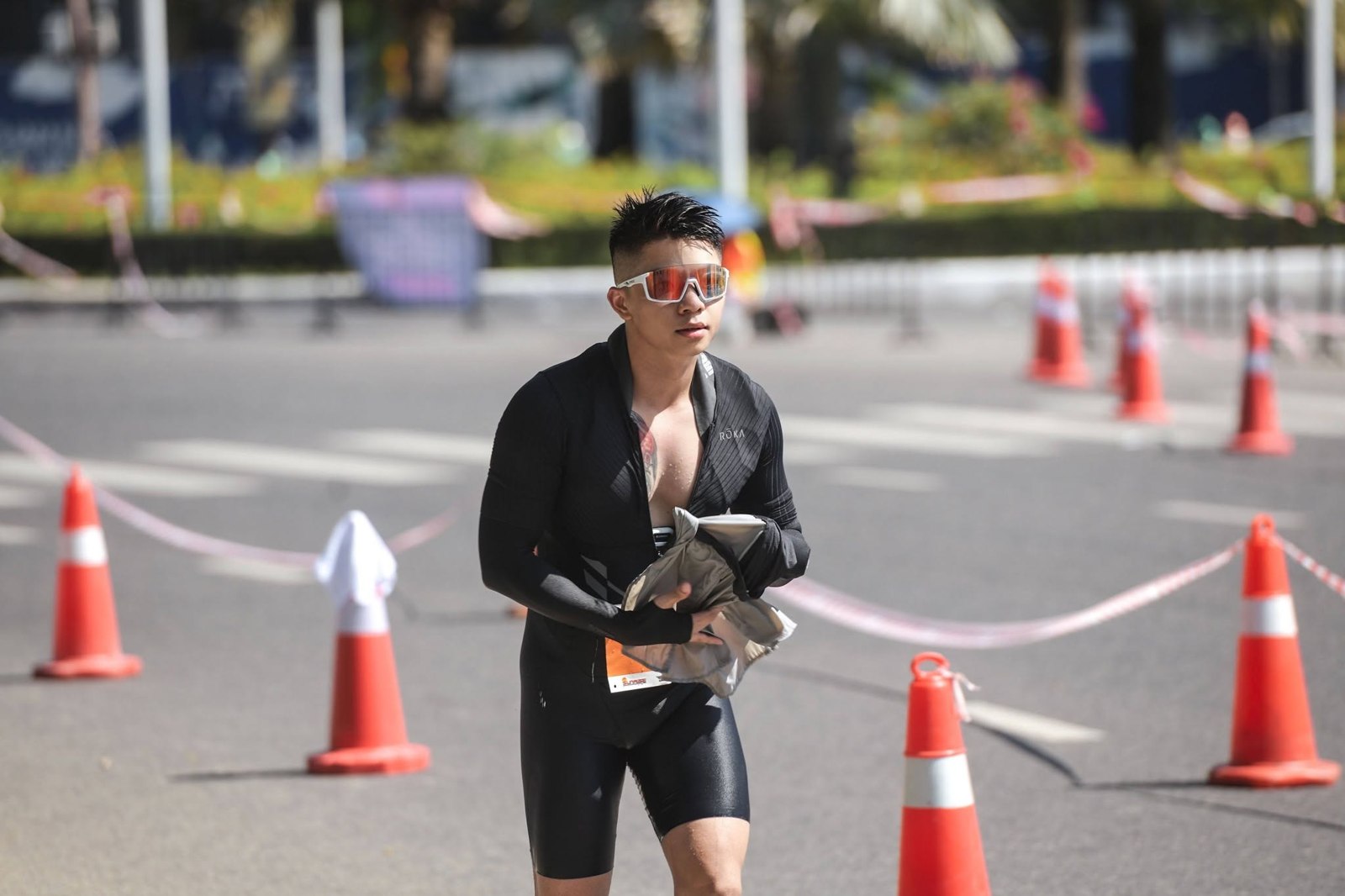 Phạm Nhật Tâm trên đường chạy Ironman 70.3, bền bỉ như khi mở salon